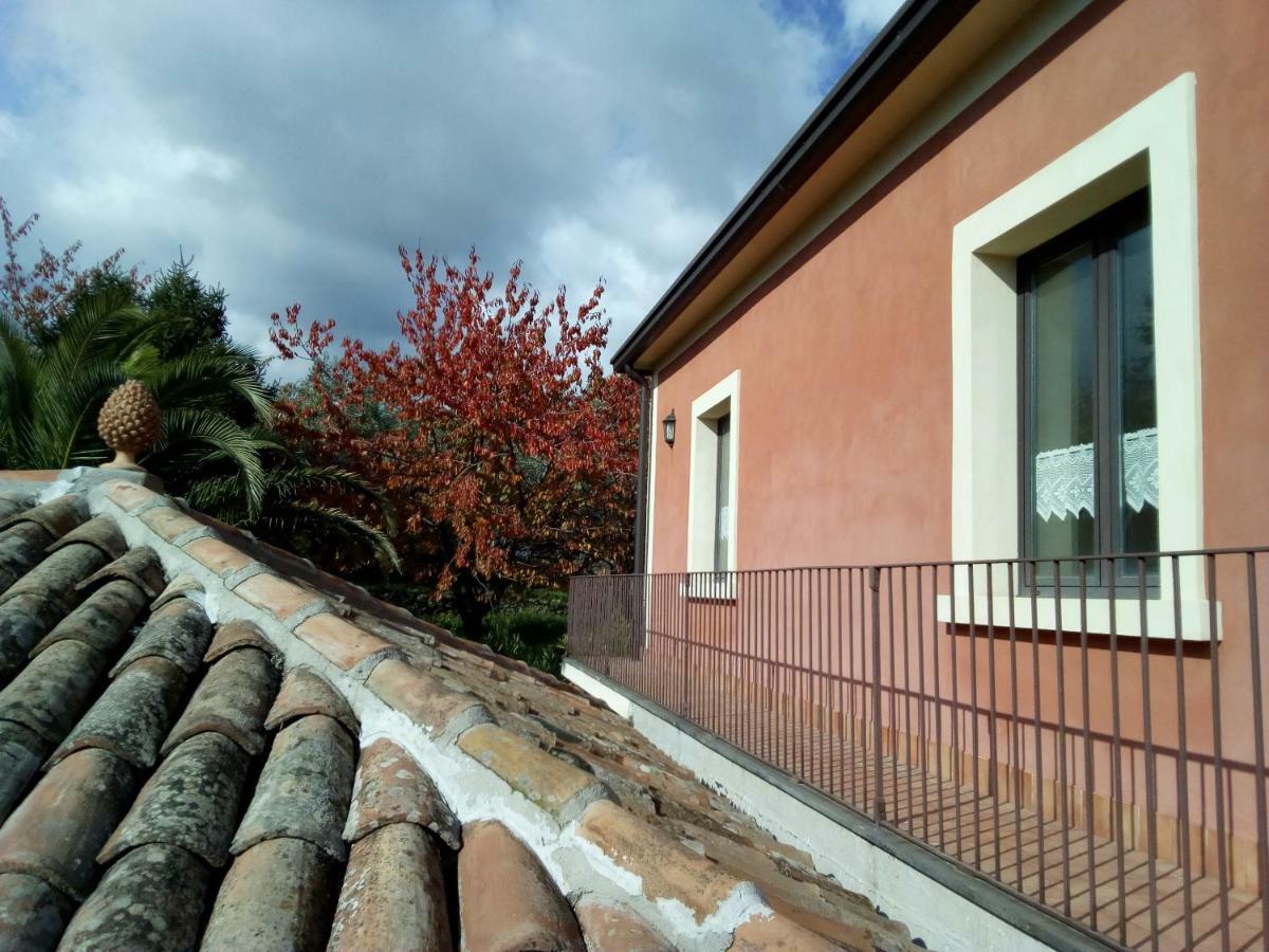 Vila Antica Dimora Benanti Milo Exteriér fotografie