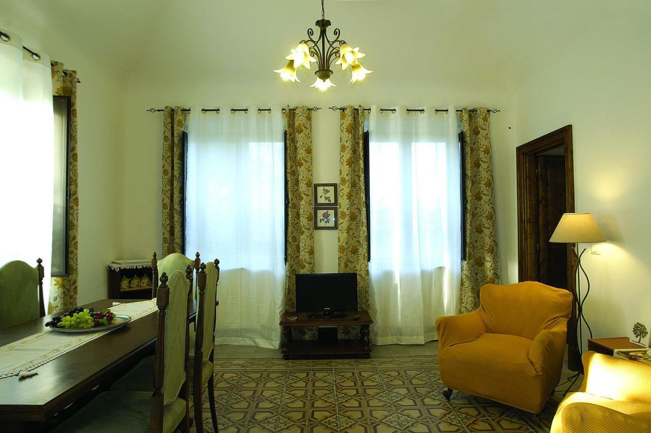 Vila Antica Dimora Benanti Milo Exteriér fotografie