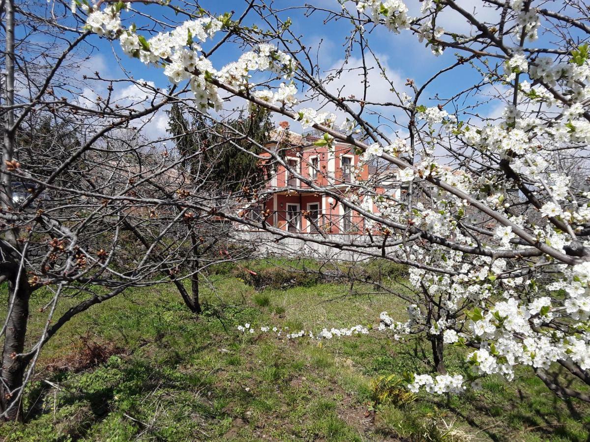Vila Antica Dimora Benanti Milo Exteriér fotografie